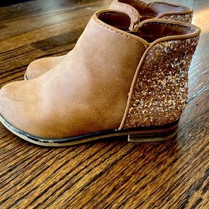 Cat and Jack Ankle Booties